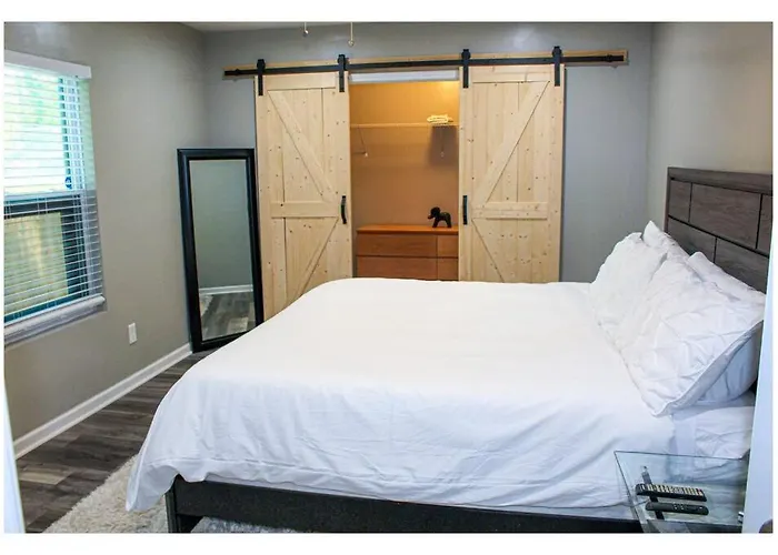 Lovely 3Br 3Ba Home Minutes From Airport/Downtown Atlanta