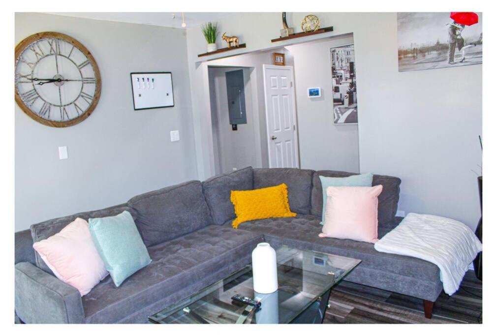 Lovely 3br 3ba Minutes From Airport/downtown *